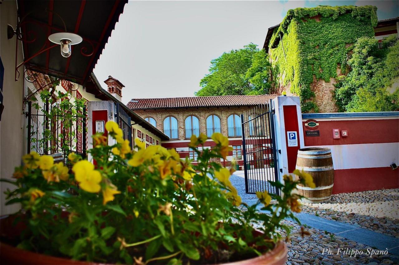 Foresteria Ristorante Conti Roero Monticello d'Alba Eksteriør billede