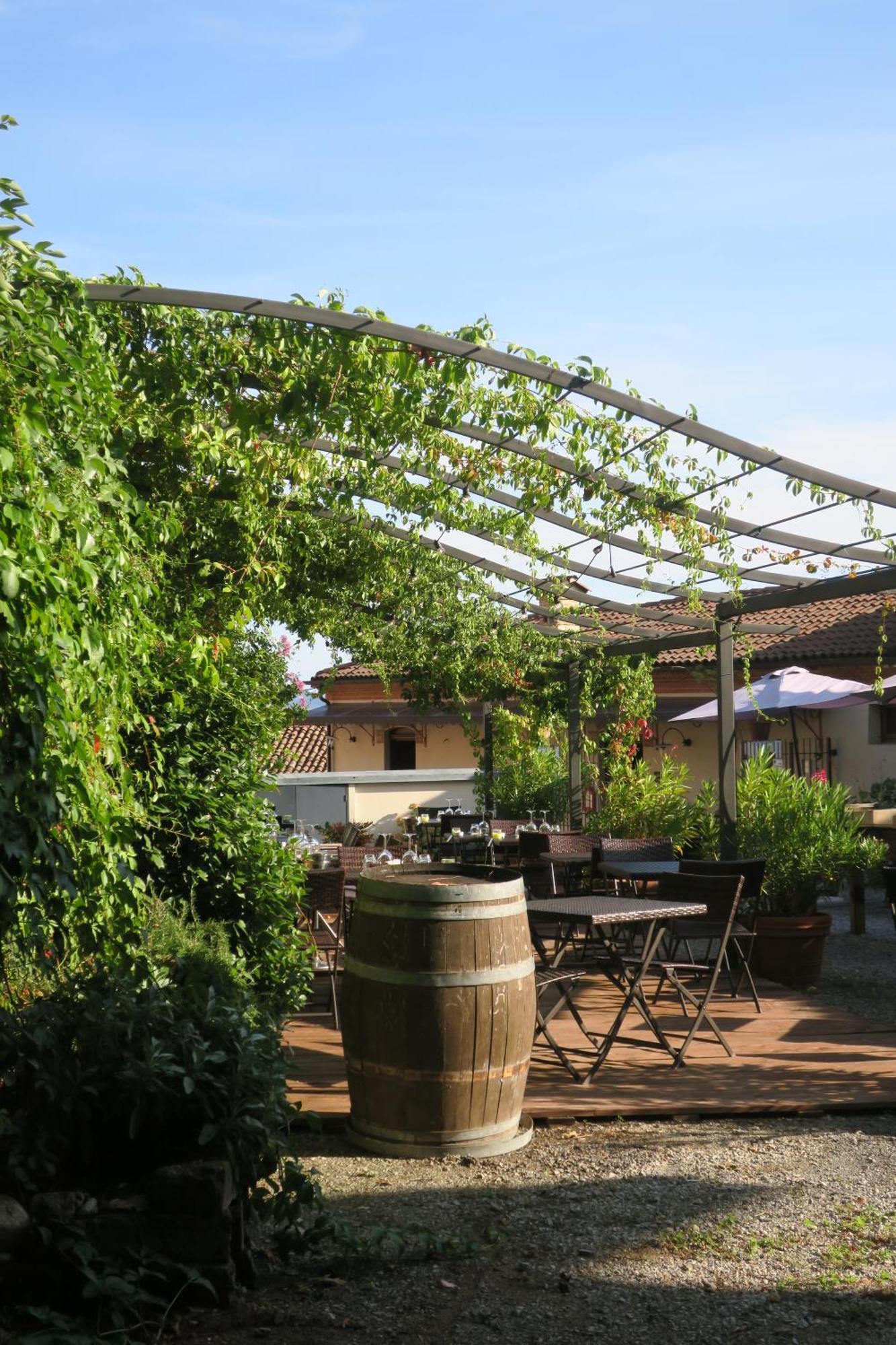 Foresteria Ristorante Conti Roero Monticello d'Alba Eksteriør billede